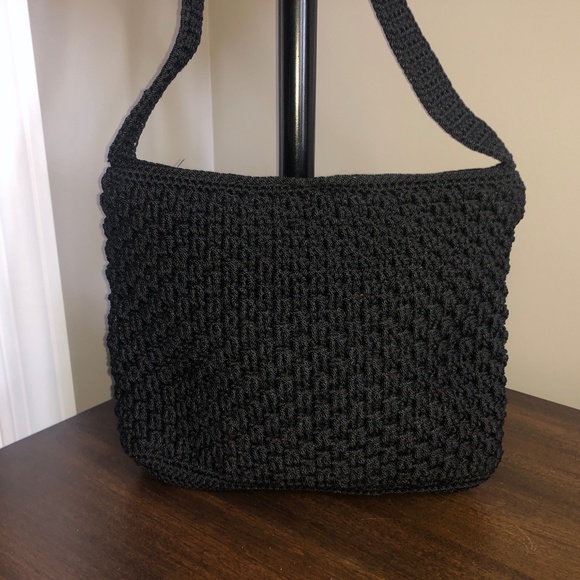 EUC The Sak Black Crochet Full Zip Purse - Picture 2 of 12